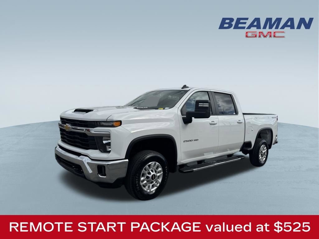 Used 2025 Chevrolet Silverado 2500 LT w/ Convenience Package AWD/4WD image 3
