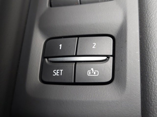 Used 2024 Chevrolet Suburban High Country image 19