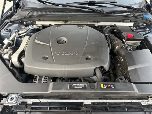 Used 2019 Volvo S60 T6 Momentum w/ Multimedia Package image 33