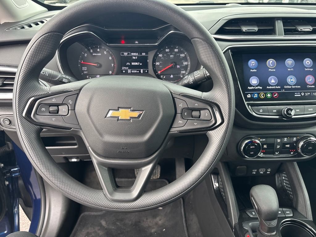 Used 2023 Chevrolet TrailBlazer LT w/ Convenience Package image 17