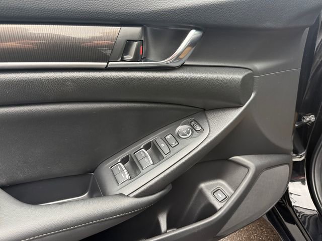 Used 2022 Honda Accord Sport image 17