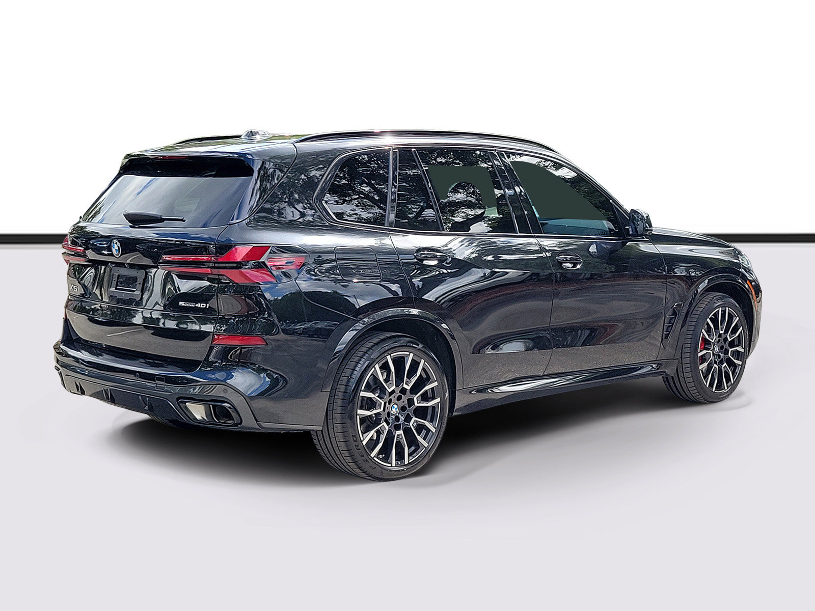Used 2024 BMW X5 sDrive40i w/ M Sport Package RWD image 2