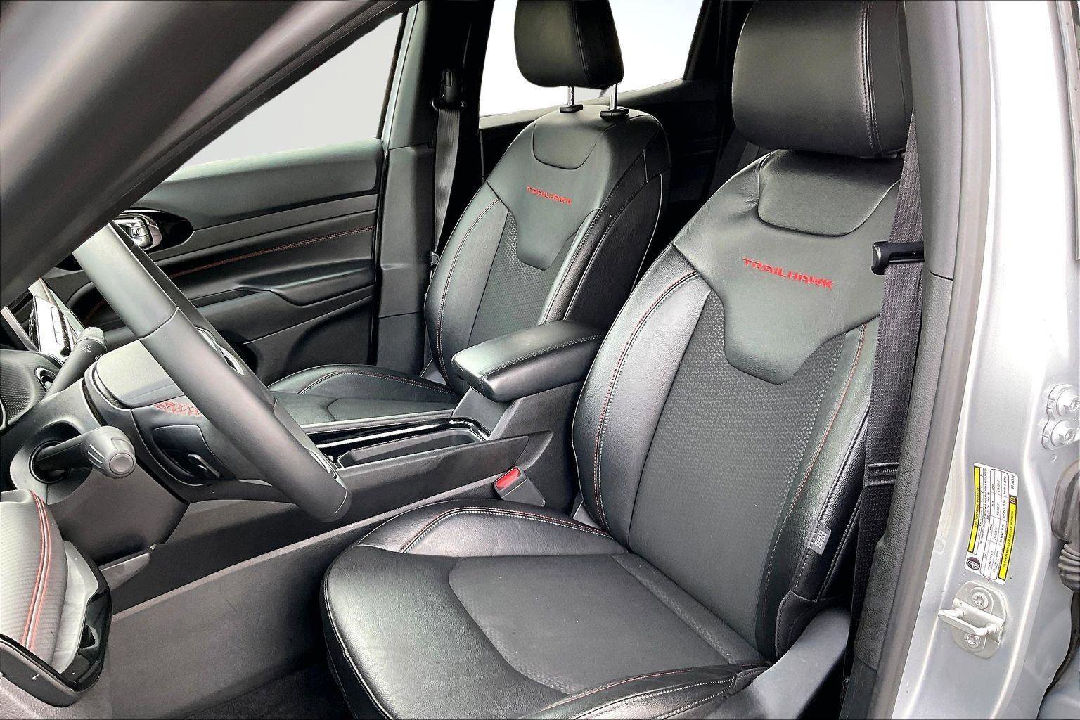 Used 2024 Jeep Compass Trailhawk image 25