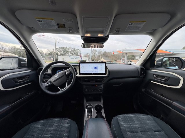 Used 2025 Ford Bronco Sport Heritage w/ Convenience Package image 11