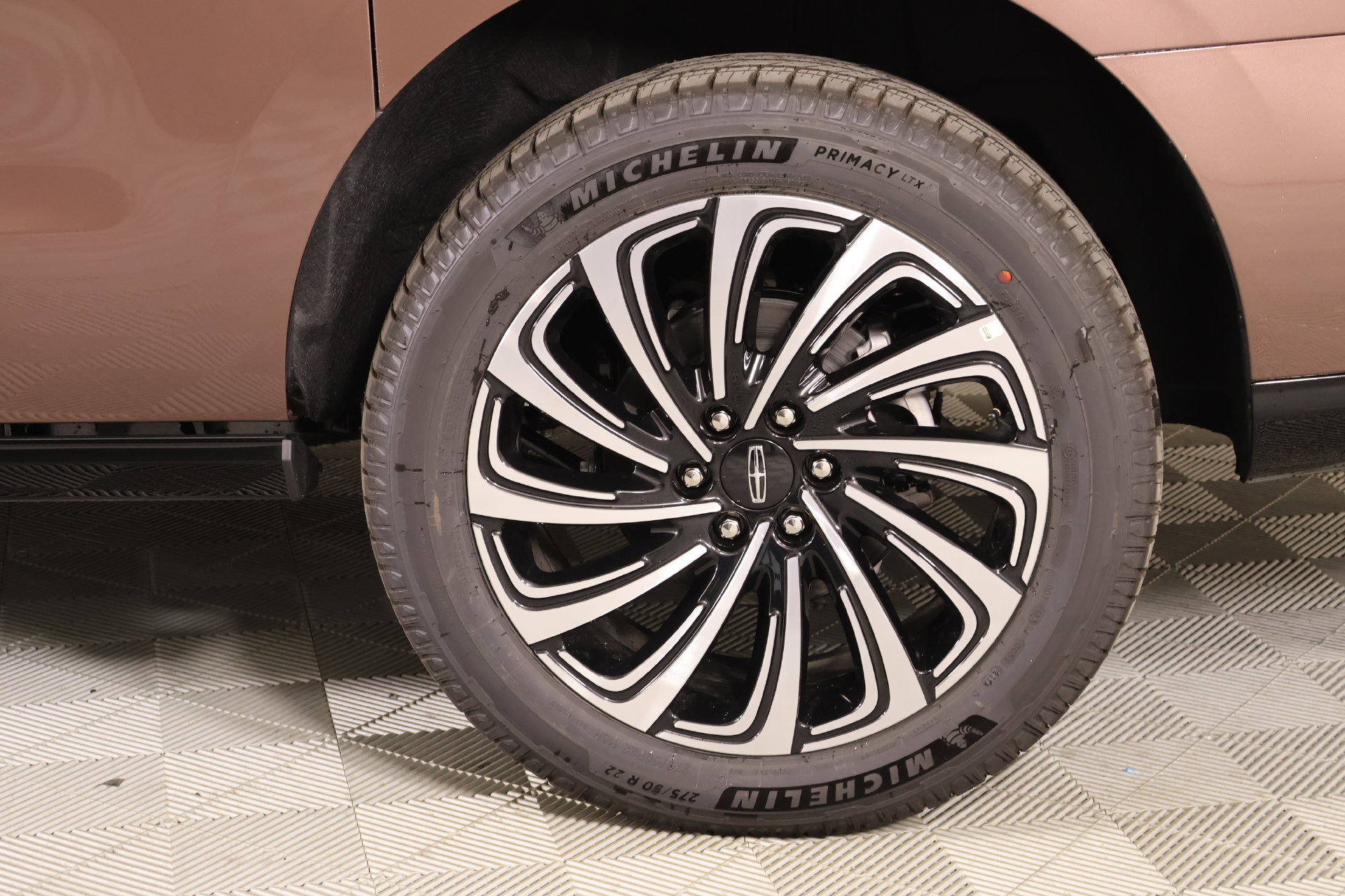 New 2027 Lincoln Navigator L Black Label AWD/4WD image 21