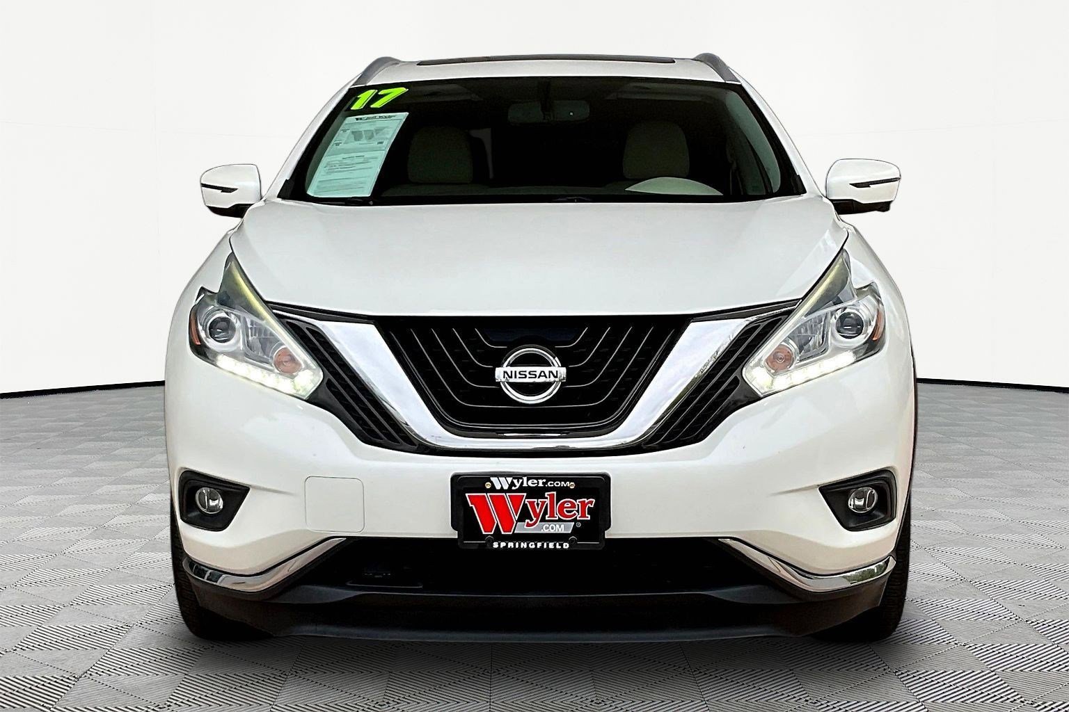 Used 2017 Nissan Murano Platinum w/ Platinum Technology Package image 2