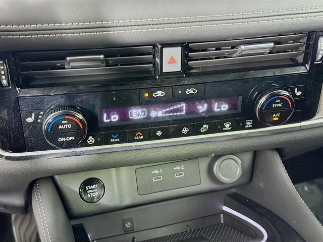 Certified 2024 Nissan Rogue Platinum w/ Platinum Premium Package image 19