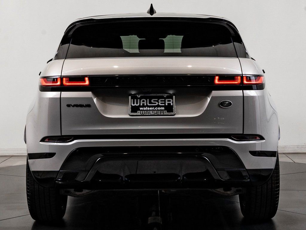 Used 2023 Land Rover Range Rover Evoque R-Dynamic SE AWD/4WD image 7