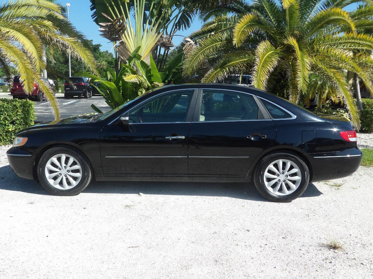 Used 2008 Hyundai Azera Limited image 3