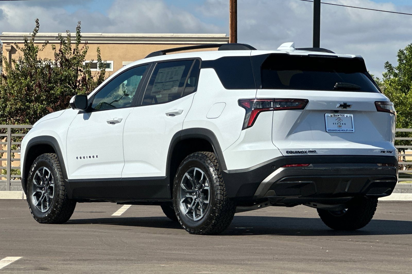 New 2026 Chevrolet Equinox ACTIV w/ Safety and Technology Package image 6