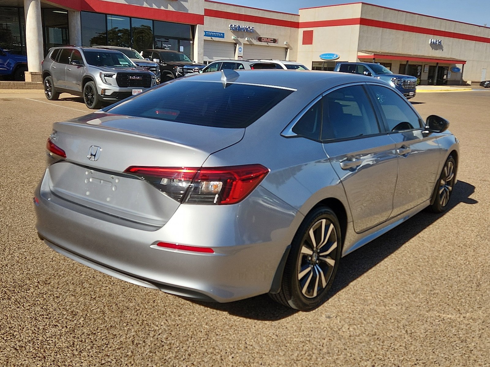 Used 2024 Honda Civic EX image 4