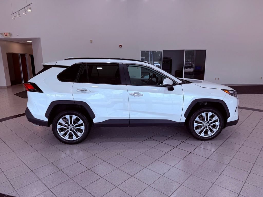 Used 2024 Toyota RAV4 Limited w/ Advanced Technology Package AWD/4WD image 15
