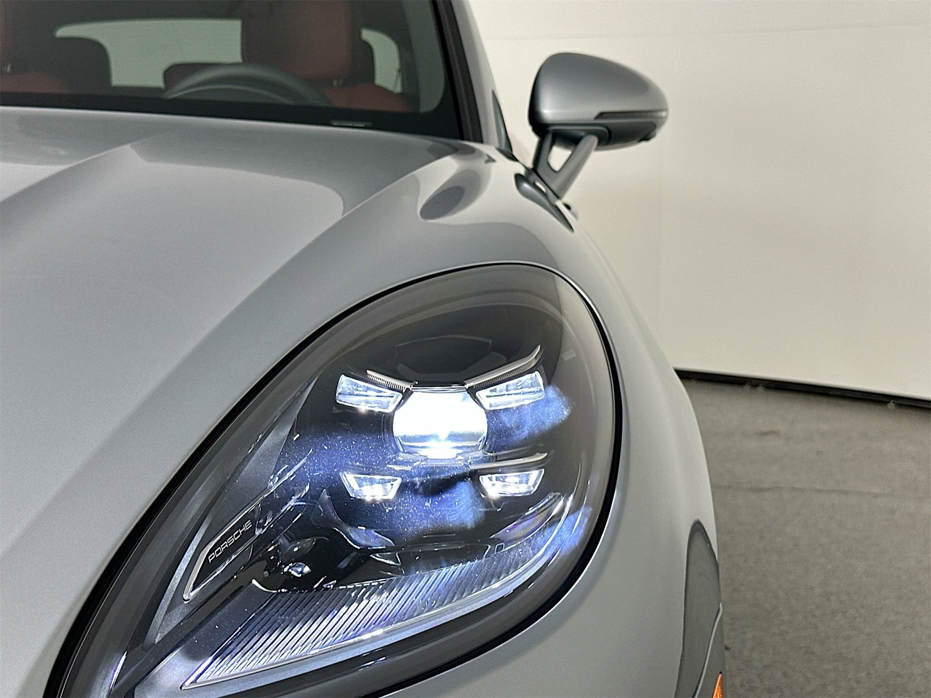 New 2026 Porsche Macan image 15
