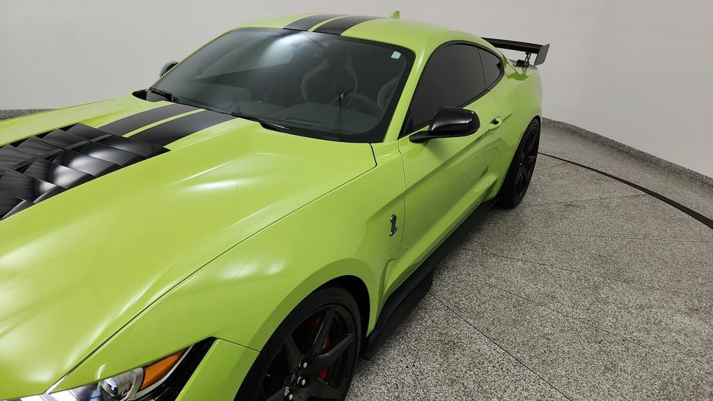 Used 2020 Ford Mustang Shelby GT500 w/ Carbon Fiber Track Pack RWD image 11