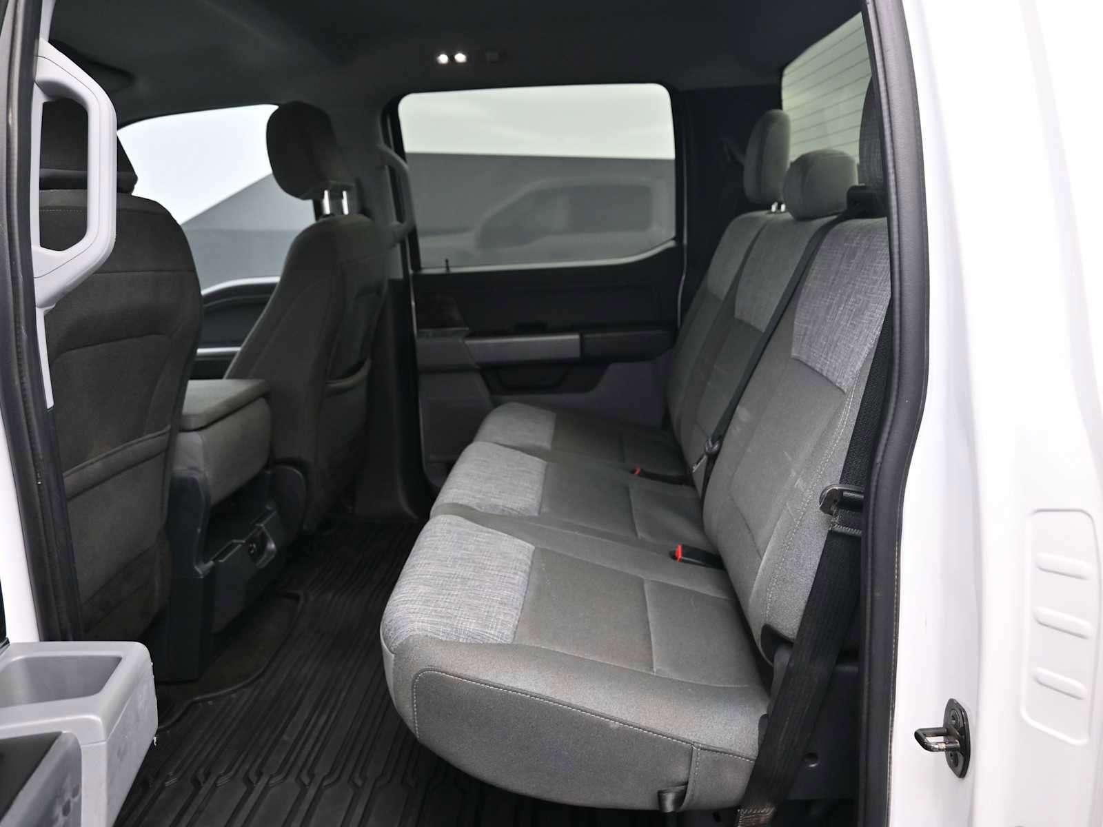 Used 2022 Ford F150 XLT w/ Equipment Group 301A Mid image 11