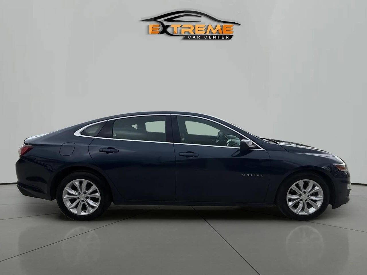 Used 2020 Chevrolet Malibu LT FWD image 7