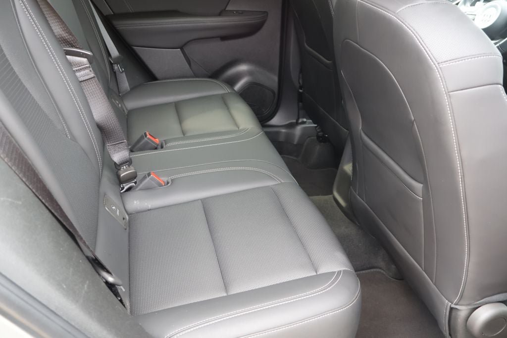 Used 2024 Buick Envision Preferred AWD/4WD image 16