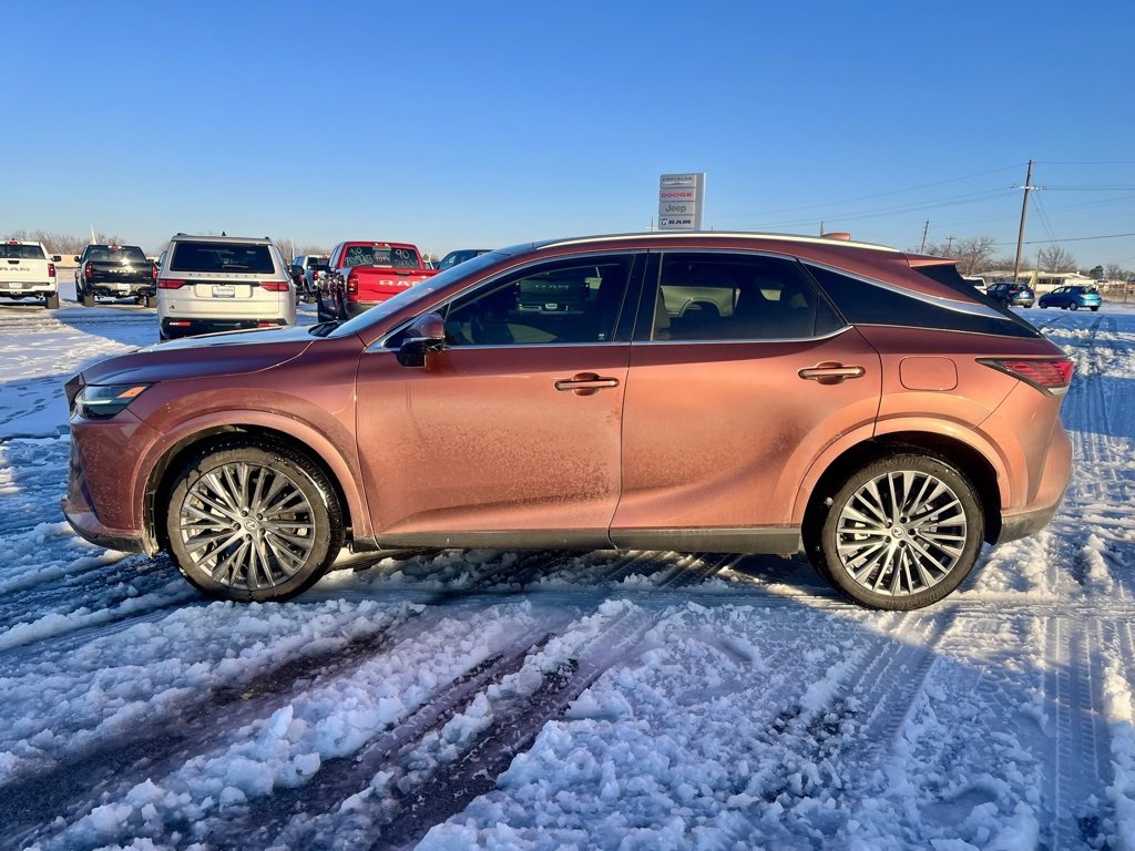 Used 2024 Lexus RX 350 350h Luxury image 2