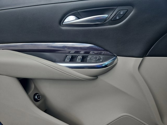 Used 2021 Cadillac XT4 Luxury image 17