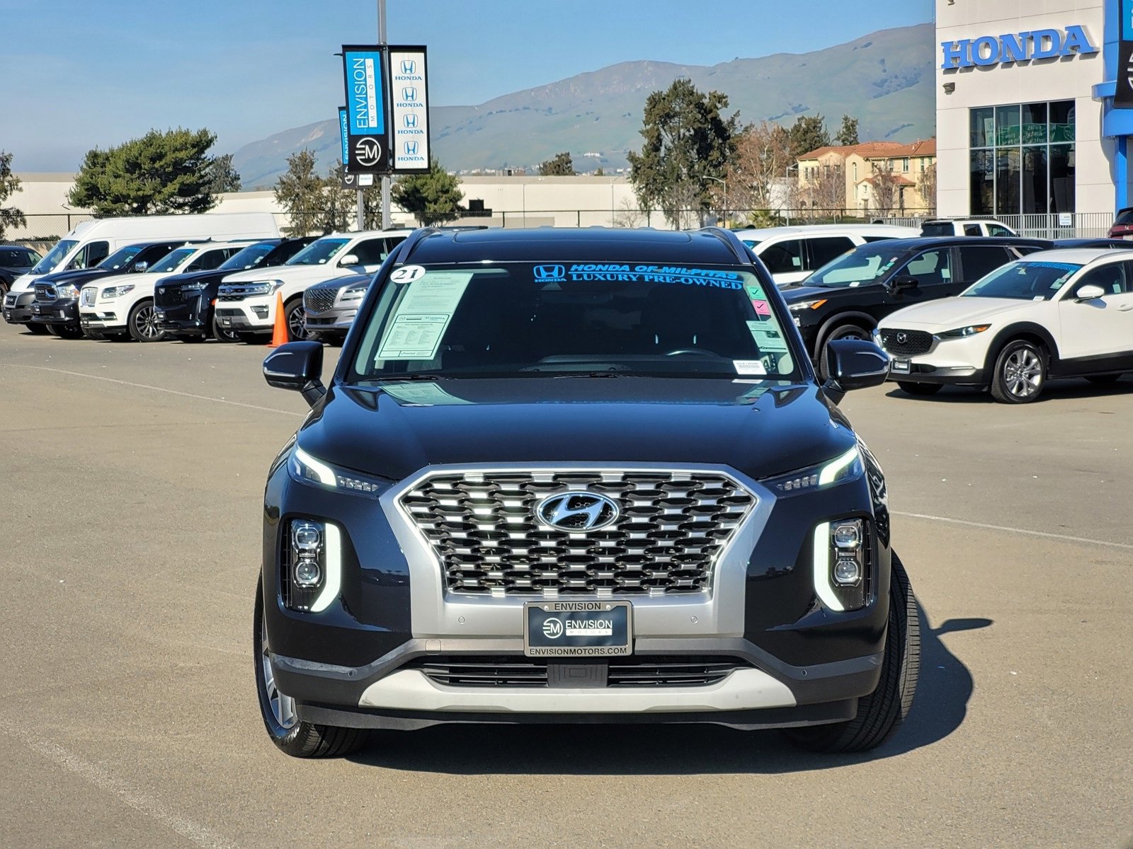 Used 2021 Hyundai Palisade SEL w/ Convenience Package image 2