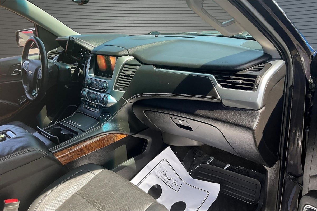 Used 2015 Chevrolet Tahoe LTZ AWD/4WD image 24