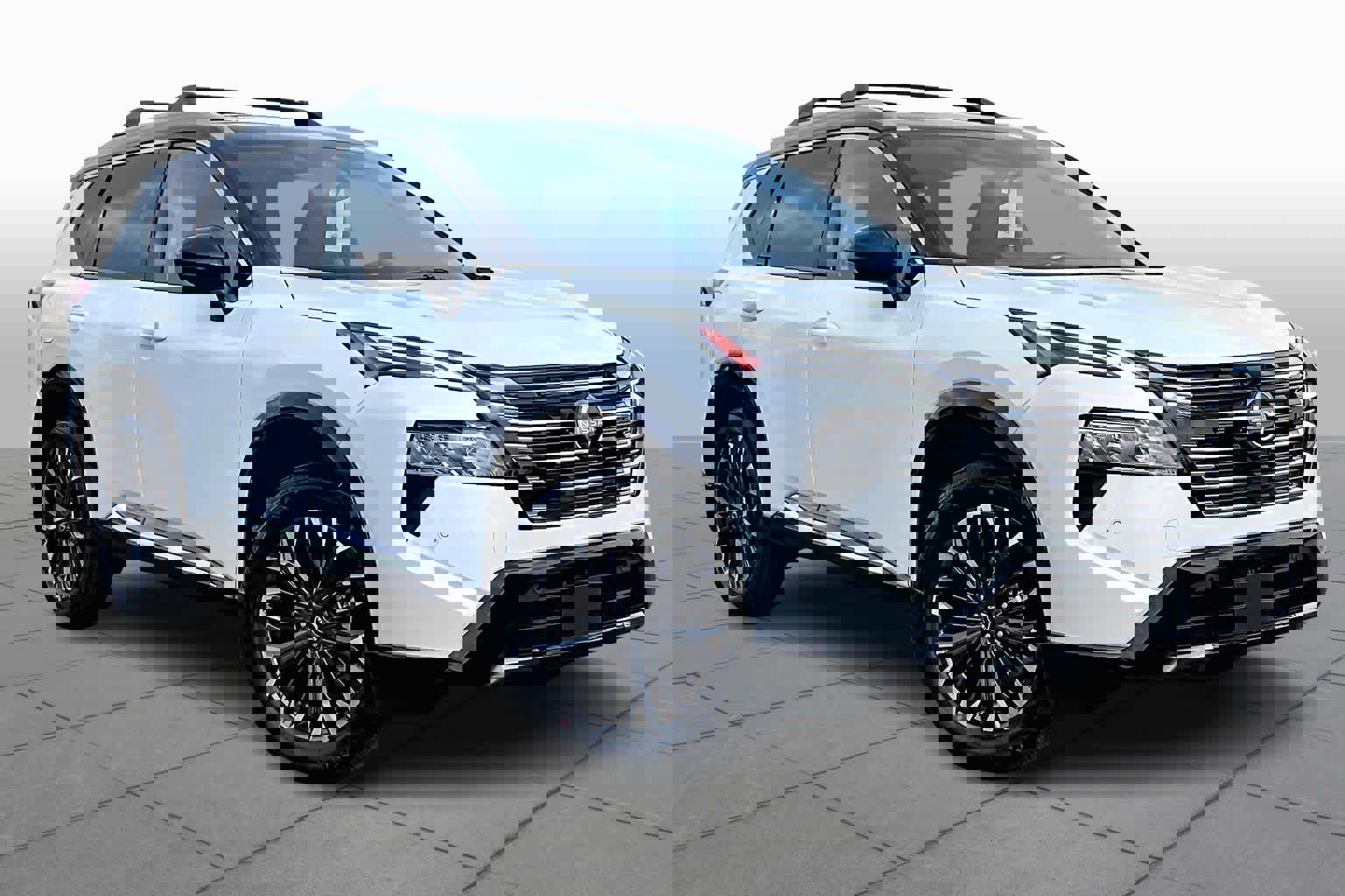 New 2026 Nissan Rogue Platinum image 2