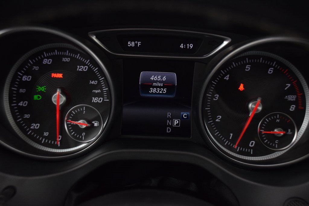 Used 2018 Mercedes-Benz GLA 250 4MATIC image 25