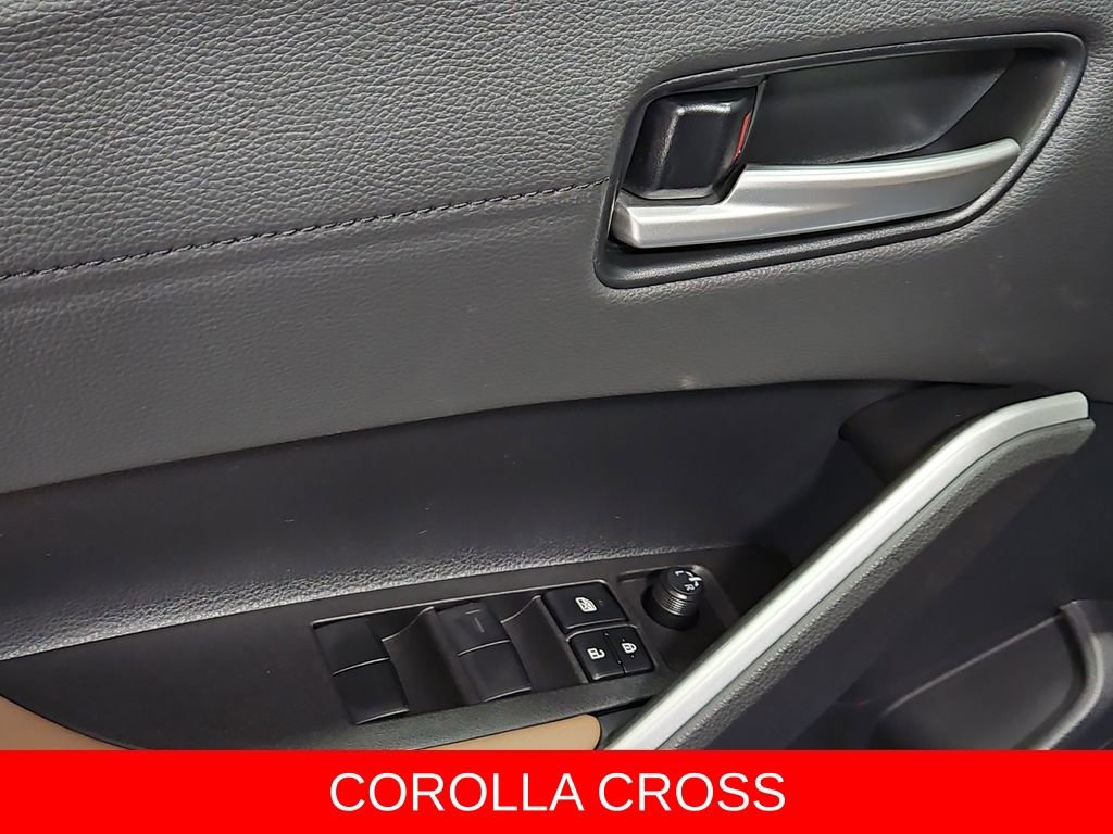 New 2026 Toyota Corolla Cross XLE image 10