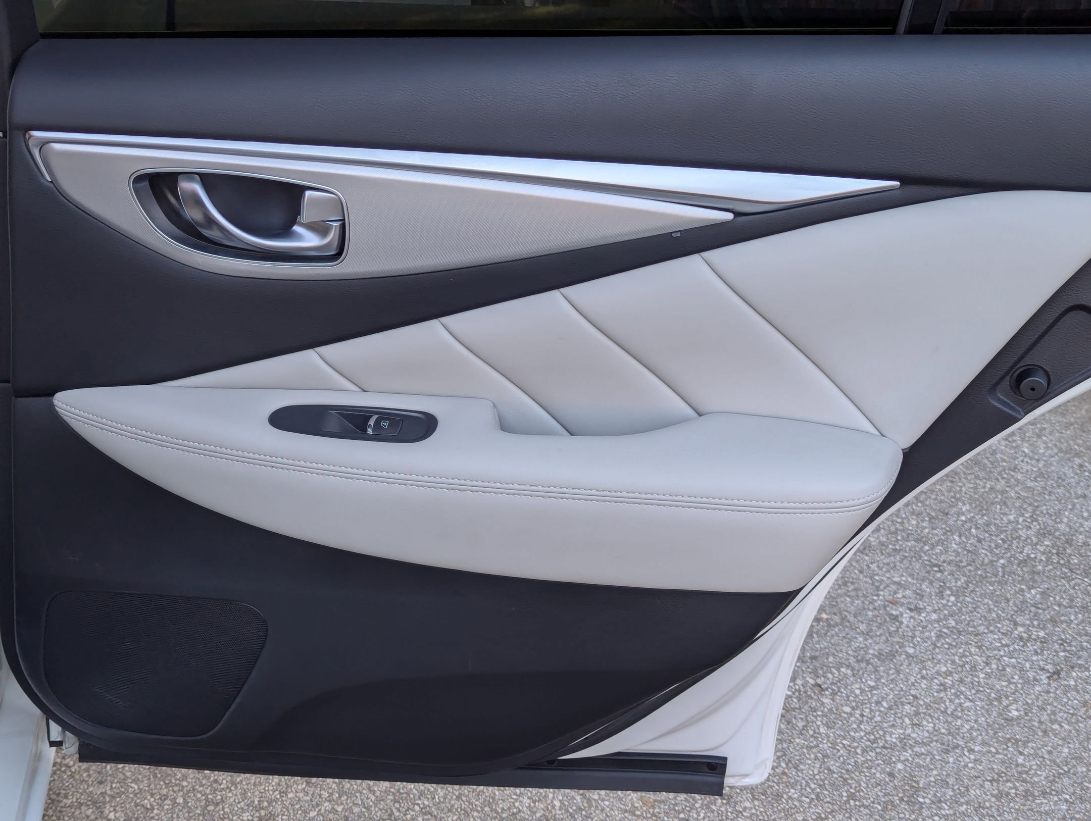 Used 2021 INFINITI Q50 Luxe w/ Seat & Sound Package image 26