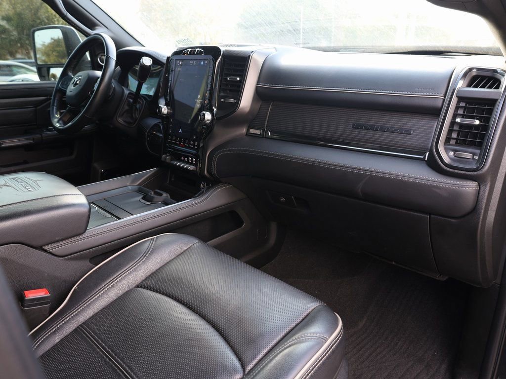 Used 2023 RAM 3500 Limited AWD/4WD image 21