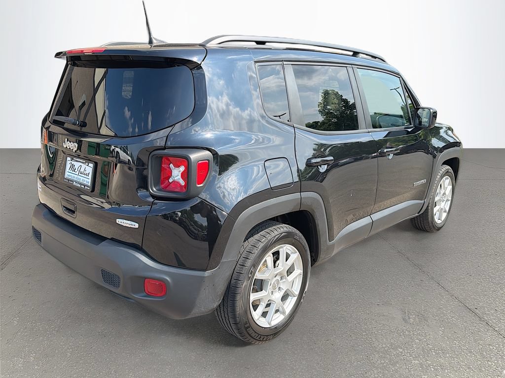 Used 2019 Jeep Renegade Latitude FWD image 4