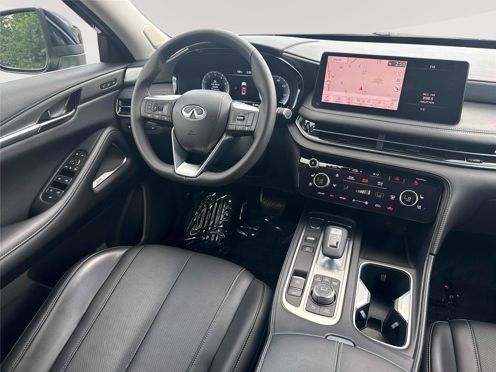 Used 2025 INFINITI QX60 Luxe w/ Cargo Package FWD image 14