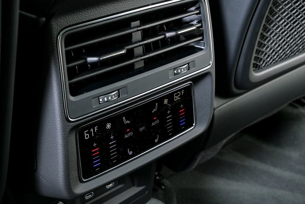 New 2026 Audi SQ8 Prestige image 21