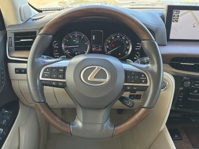 Used 2017 Lexus LX 570 4WD w/ Luxury Package image 27