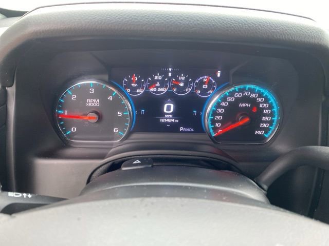 Used 2017 Chevrolet Suburban LT image 12