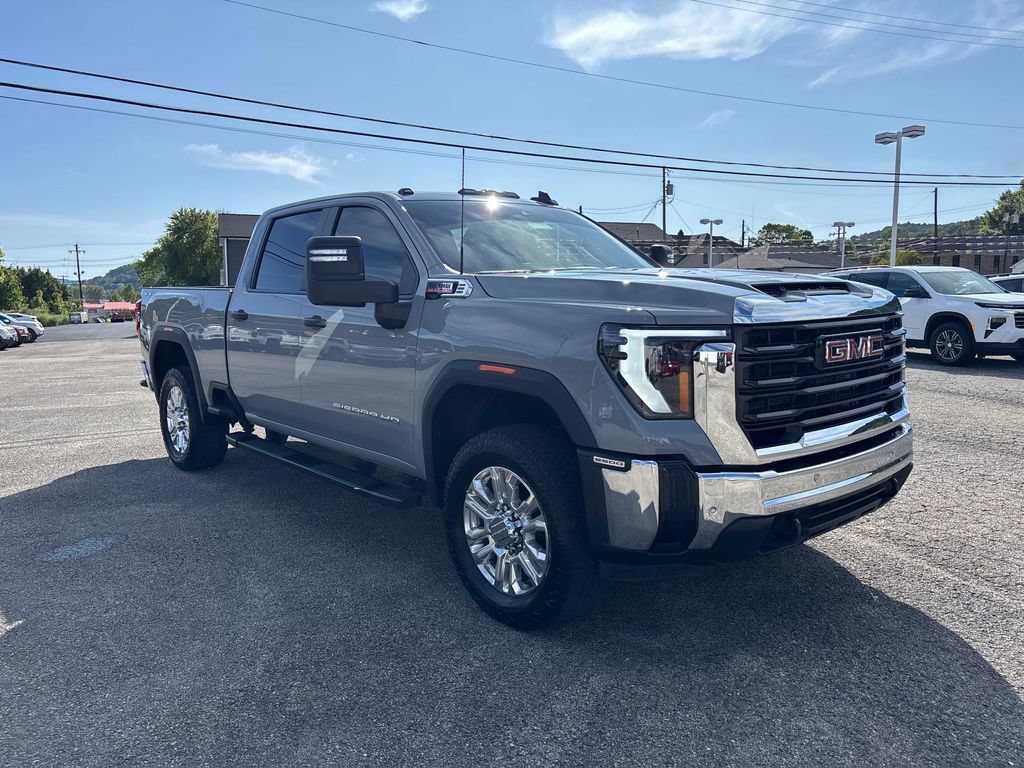 Used 2025 GMC Sierra 2500 Pro w/ 1SA Pro Safety Plus Package AWD/4WD image 7