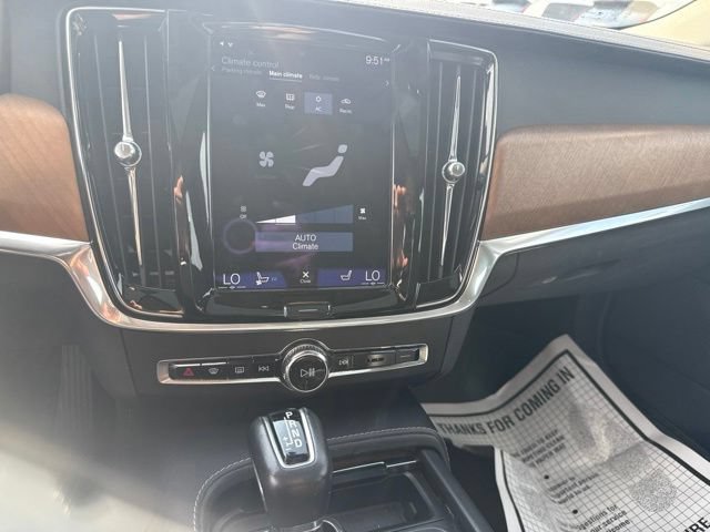 Used 2017 Volvo S90 T6 Inscription w/ Vision Package AWD/4WD image 19