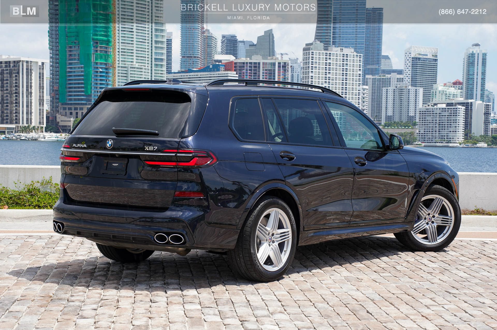 Used 2024 BMW ALPINA XB7 AWD/4WD image 4