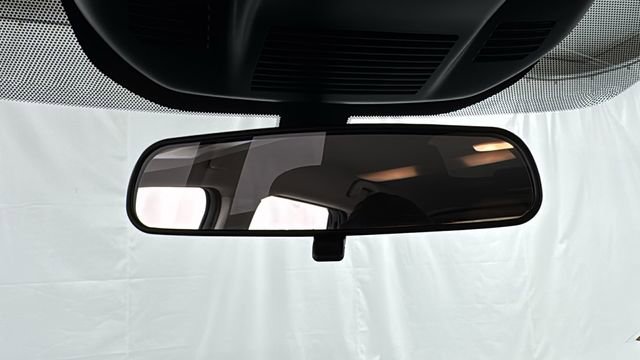 Certified 2025 Nissan Rogue SV AWD/4WD image 32