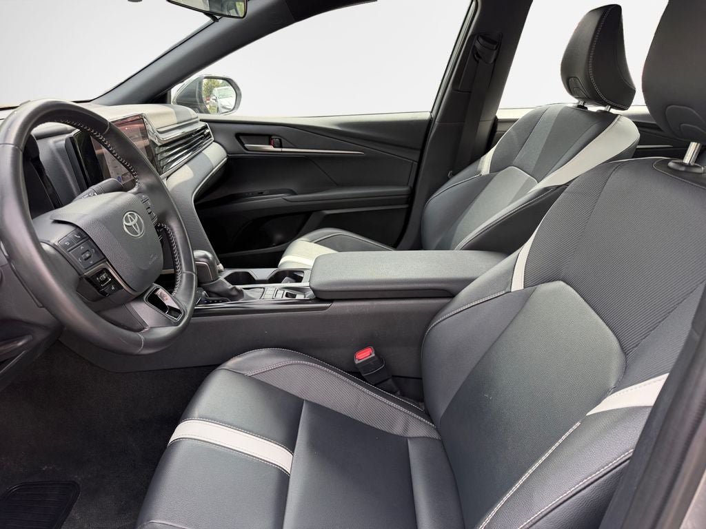 Certified 2025 Toyota Camry SE FWD image 12