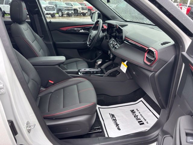 Certified 2026 Chevrolet TrailBlazer RS w/ Convenience Package AWD/4WD image 25