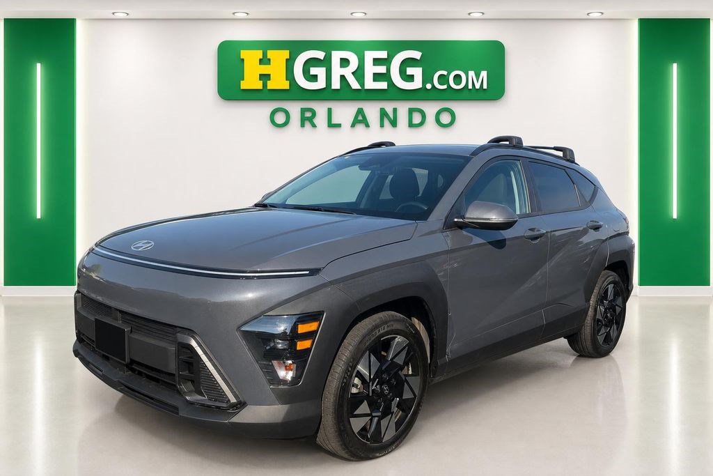 Used 2024 Hyundai Kona SEL w/ Convenience Package FWD image 4
