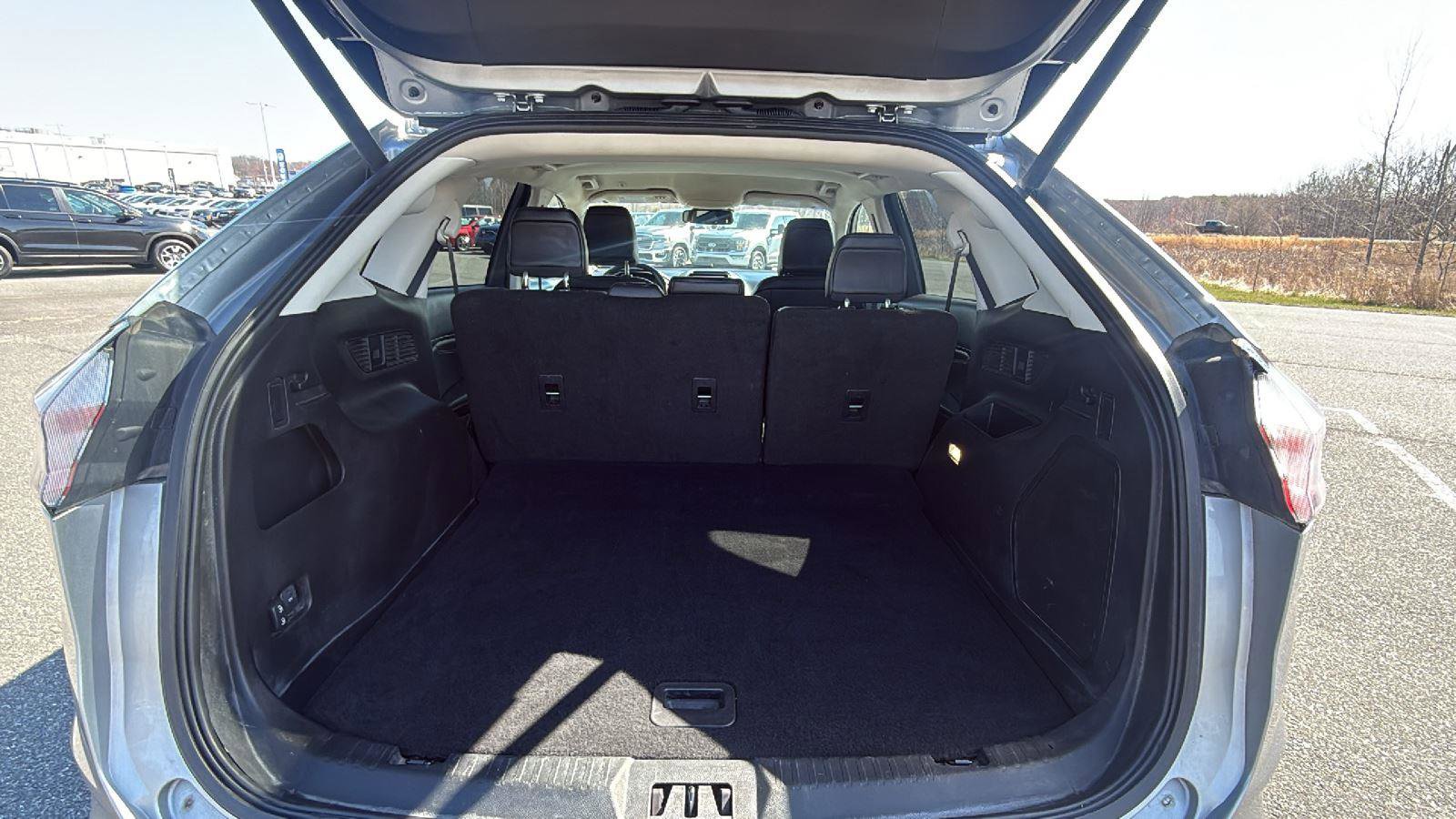 Used 2024 Ford Edge Titanium AWD/4WD image 20