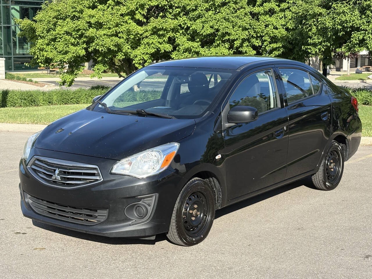 Used 2017 Mitsubishi Mirage G4 ES FWD image 4