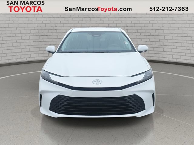 Used 2025 Toyota Camry LE image 2