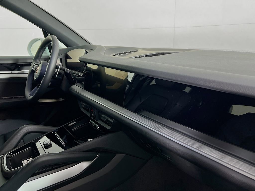 New 2026 Porsche Cayenne image 31