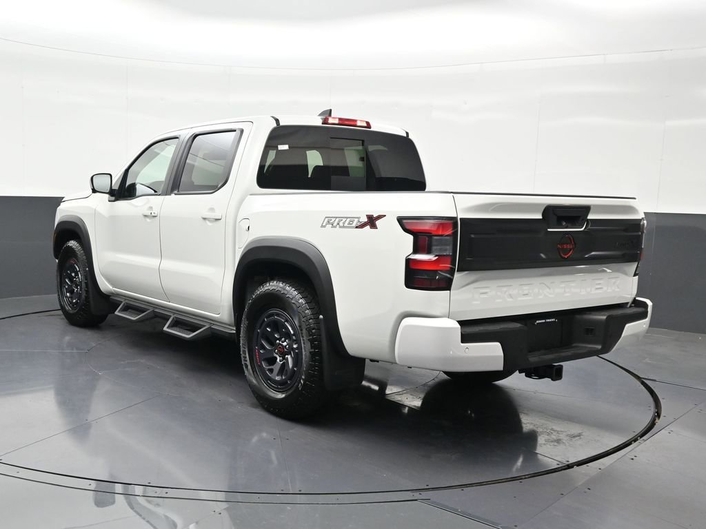 Used 2026 Nissan Frontier Pro-X w/ Pro-X Convenience Package image 3