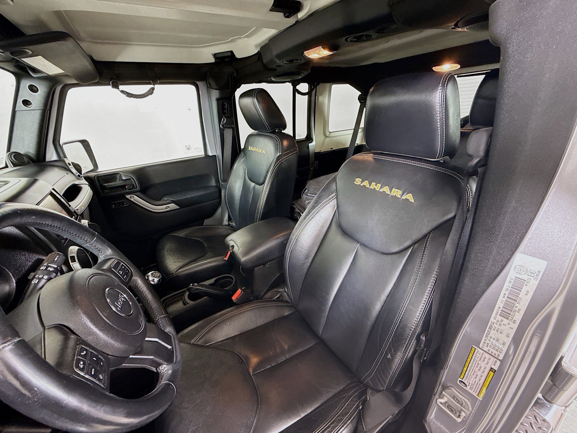 Used 2013 Jeep Wrangler Unlimited Sahara w/ Dual Top Group image 10