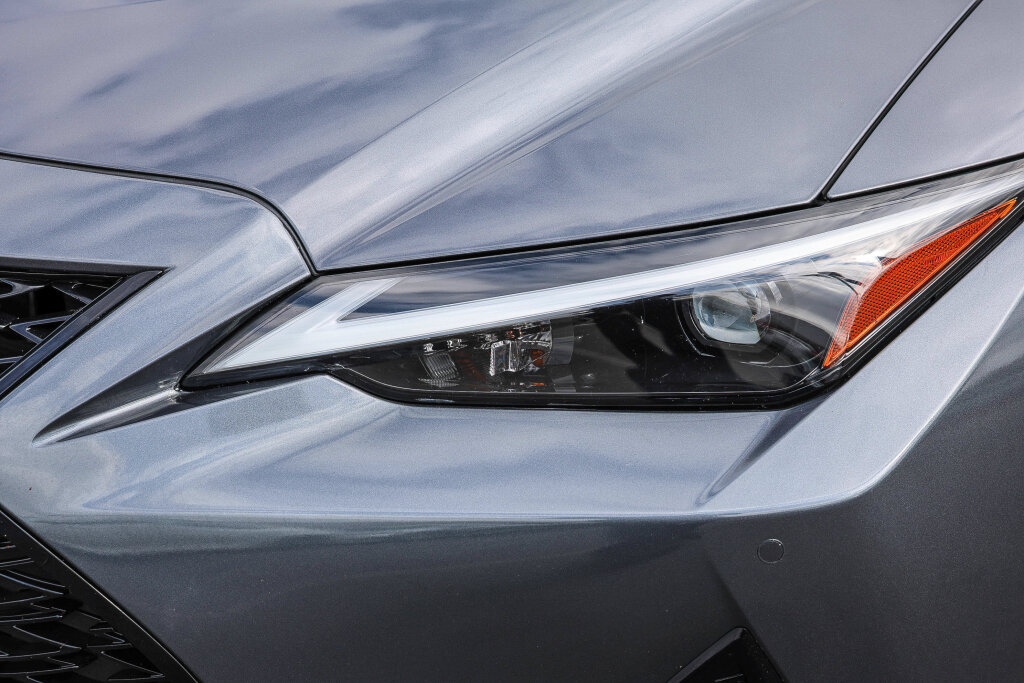 Used 2024 Lexus IS 350 F Sport RWD image 22