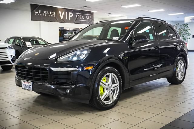 Used 2016 Porsche Cayenne S AWD/4WD image 3